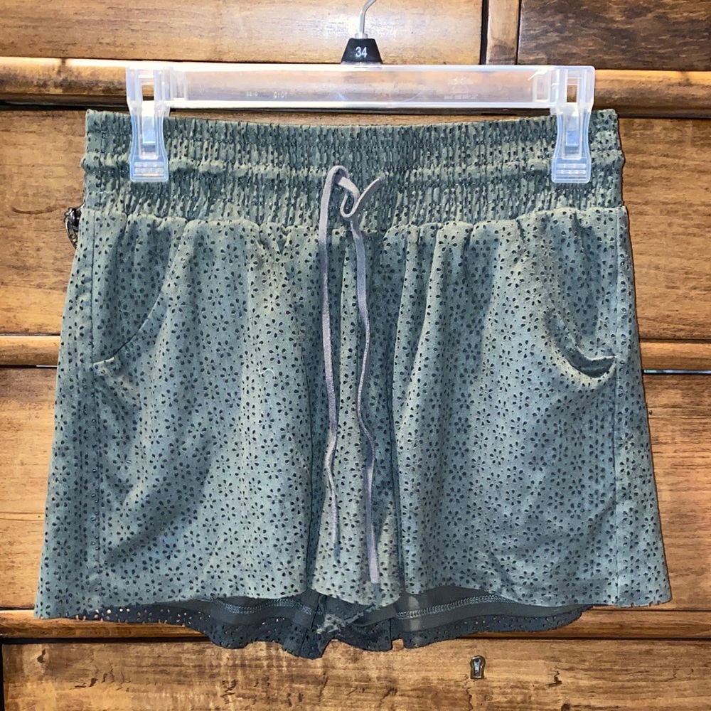 Maurices Green Suede Shorts Size M